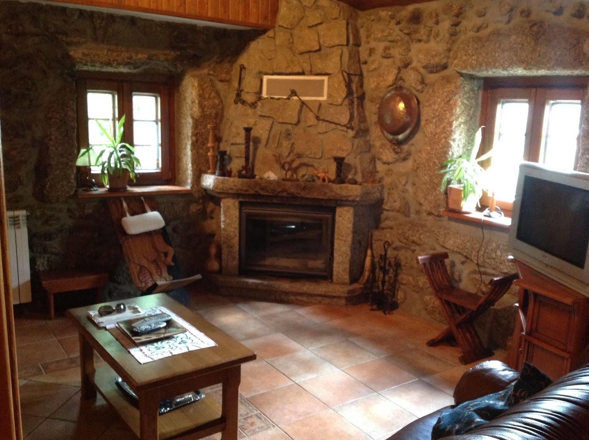 Cortes do Meio Quinta Do Circo - Serra Da Estrela - Turismo Rural מראה חיצוני תמונה
